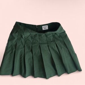 Aritzia Sunday Best Green Pleated Skirt